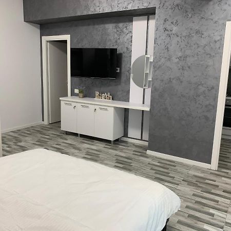 마마이아 Apartament Alexandra 아파트 호텔 외부 사진
