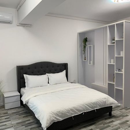 마마이아 Apartament Alexandra 아파트 호텔 외부 사진